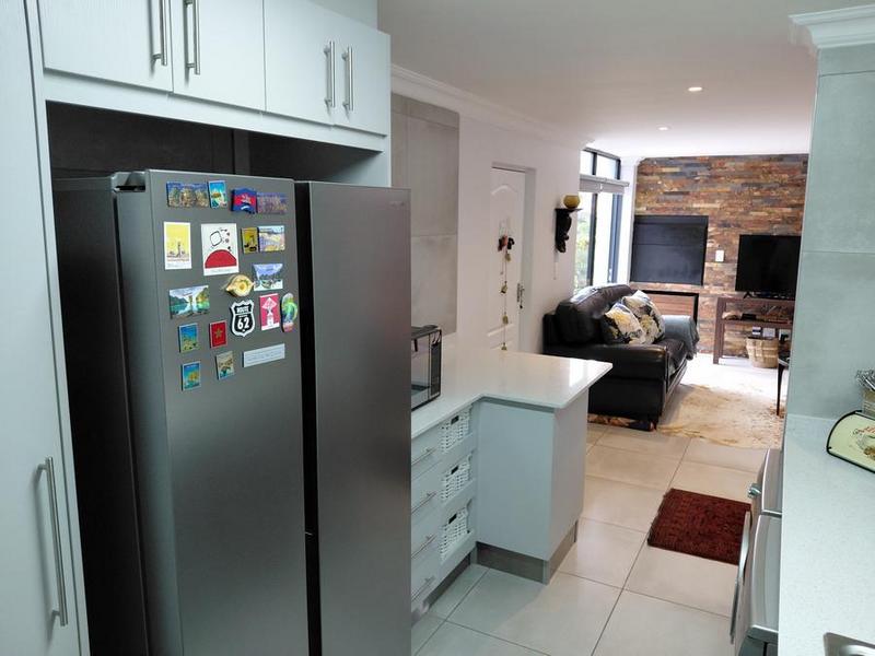 2 Bedroom Property for Sale in Island View Western Cape